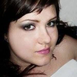 Meet your Posher, Eva